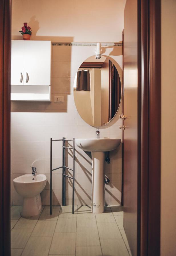 Domus Vatican Walls Apartment Рим Екстериор снимка